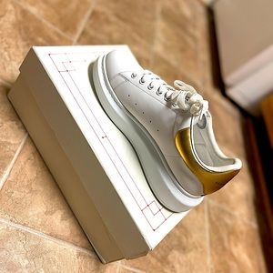 Alexander McQueen sneakers white gold